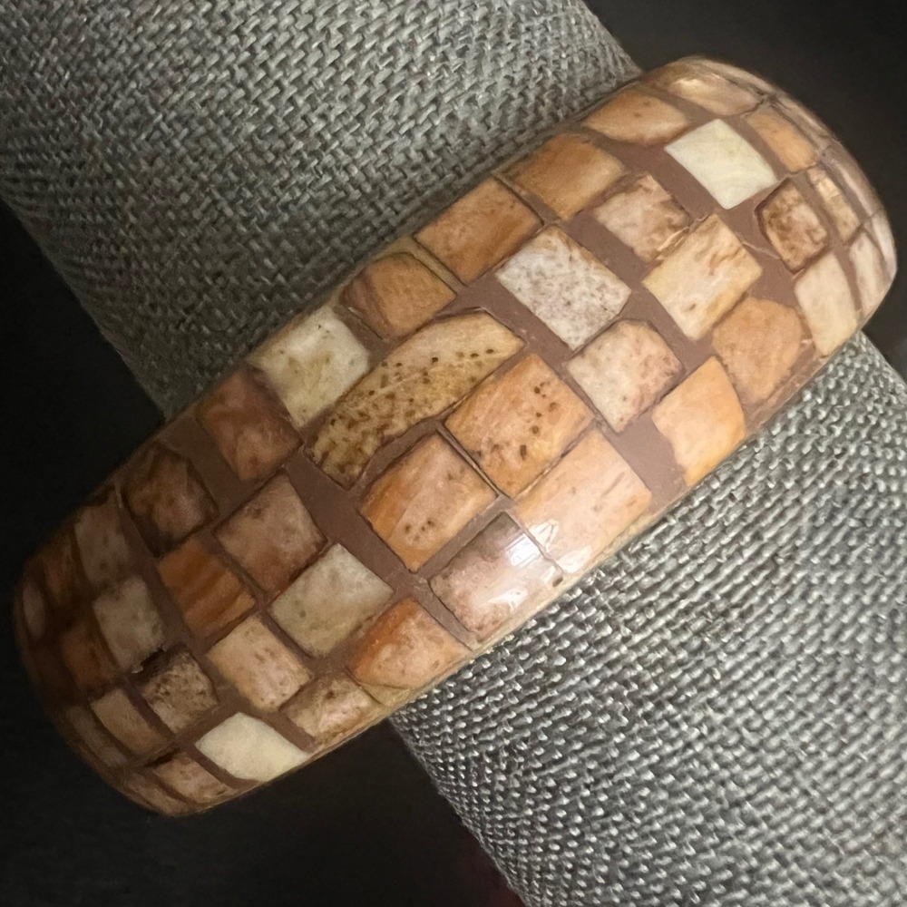 Vintage Brass Shell Inlay Mosaic Bangle Bracelet India 8.25" 70-80s